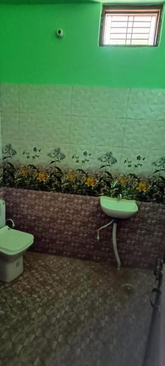 Shree Ram Guest House Near Ram Mandir Ayodhya Eksteriør billede